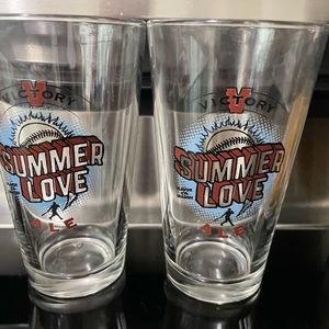 2 Vintage Victory Brewing Co. Summer Love Beer Glass Decorative Red and Blue